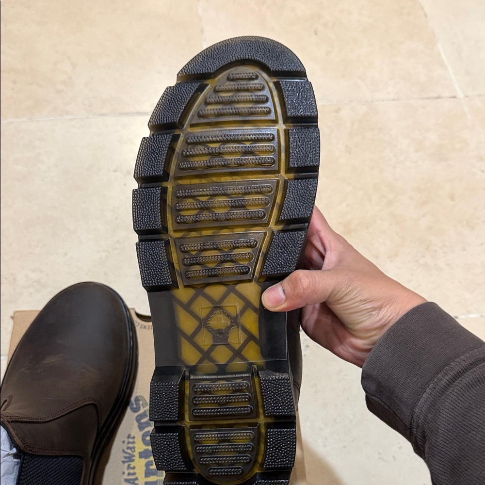 Dr. Martens Embury Crazy Horse - Picture 6 of 7